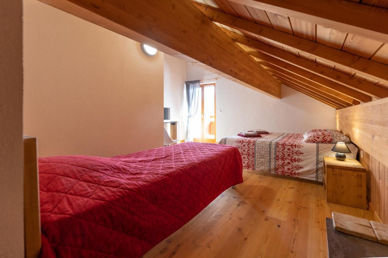 Auberge La Maison De Catherine Puy-Saint-Pierre Екстер'єр фото