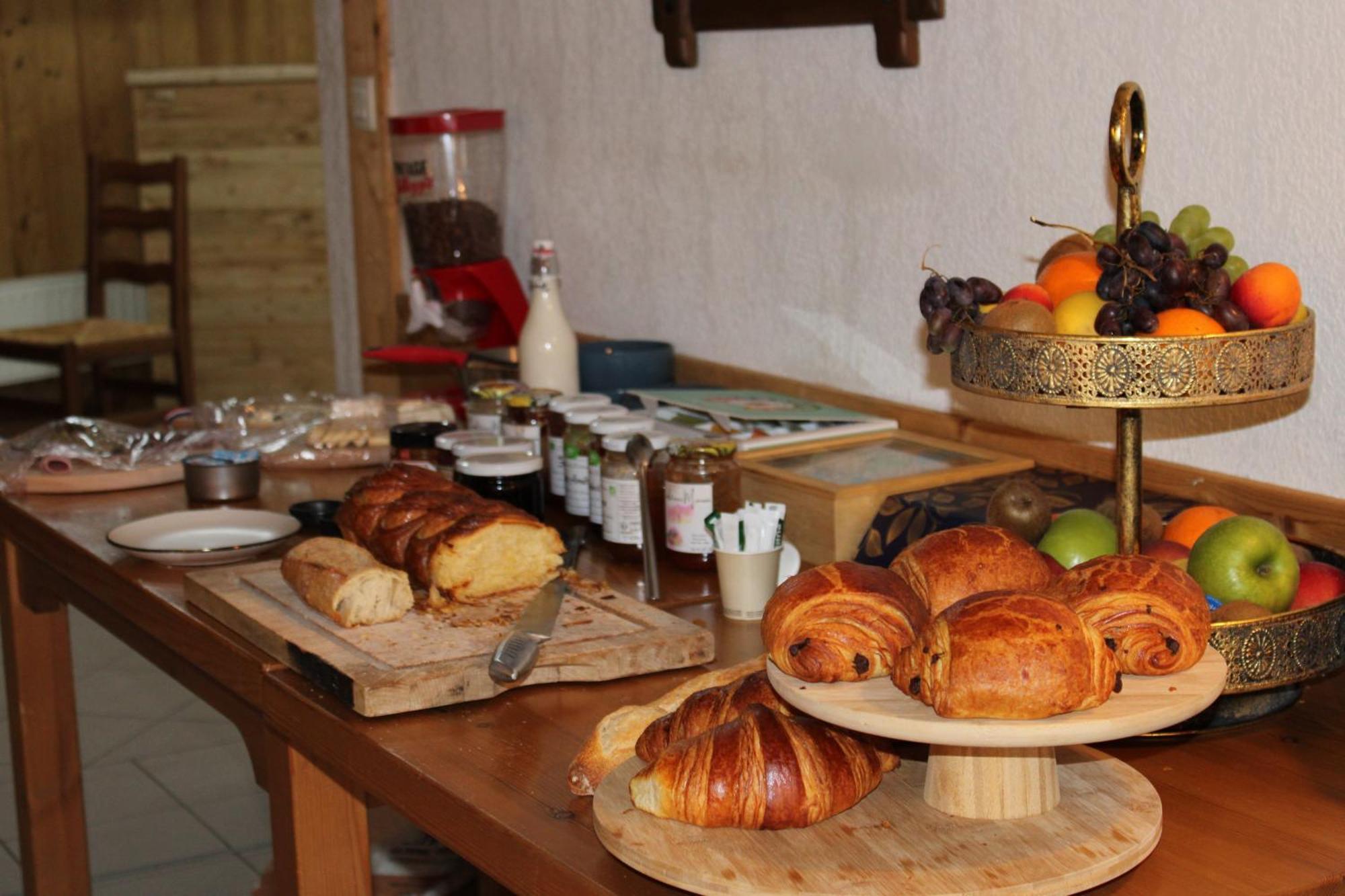 Auberge La Maison De Catherine Puy-Saint-Pierre Екстер'єр фото